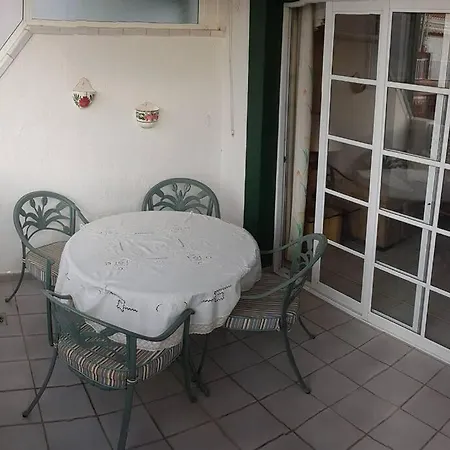 アパート Private With Roof Terrace
